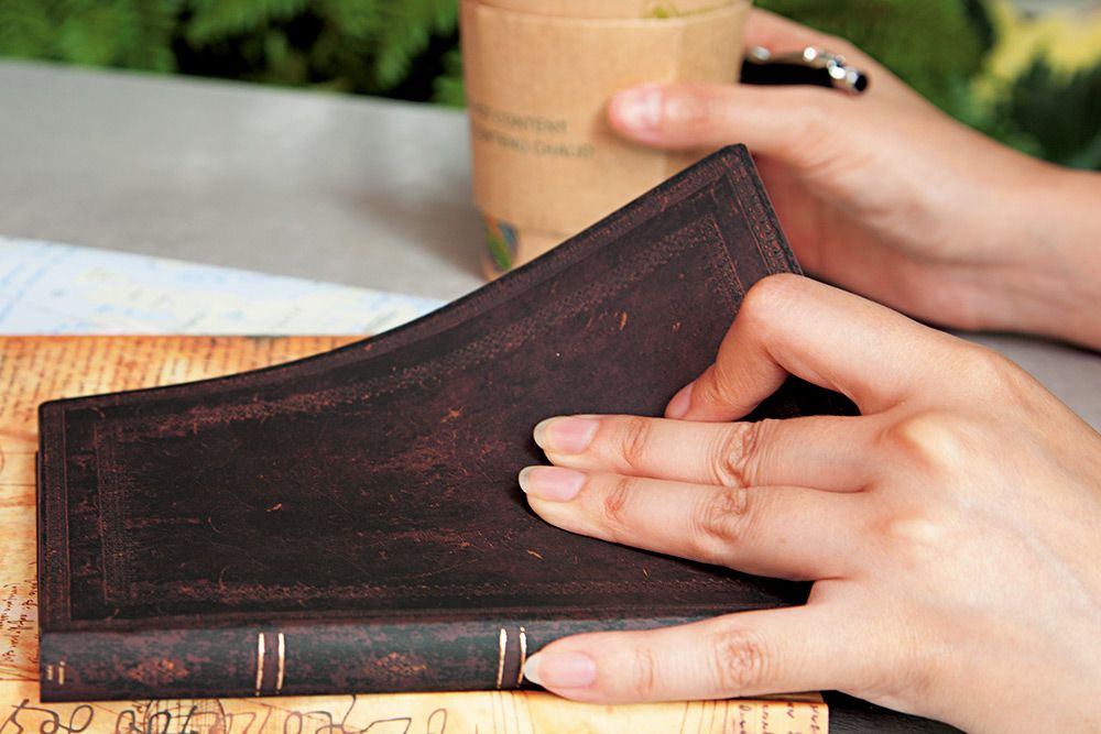 Carnet PAPERBLANKS Noir Marocain Uni - Mini - Softcover - Ligné - 176p