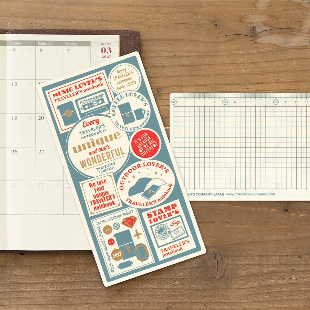 TRAVELER'S notebook - sous-main 2027 (regular size)