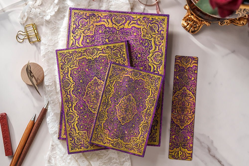 Agenda 2025 - 2026 PAPERBLANKS Picaresque - 1 jour par page - Midi - Softcover - 416p - 9780349709581
