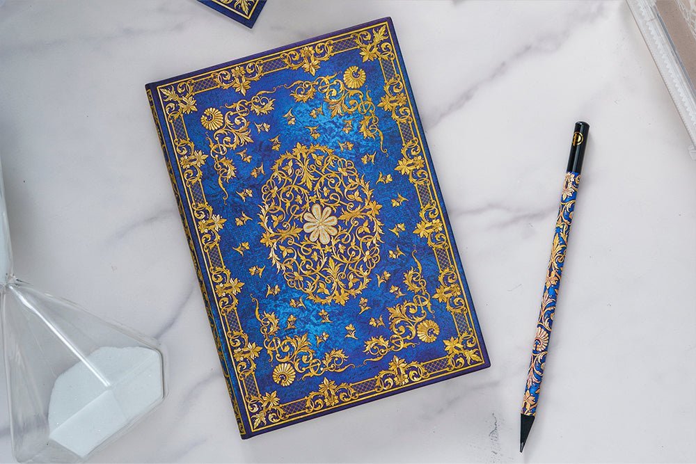 Agenda 2027 PAPERBLANKS Ciel de Soie - 1 semaine sur 2 pages - Mini - Hardcover - Horizontal - 176p - 9780349720432