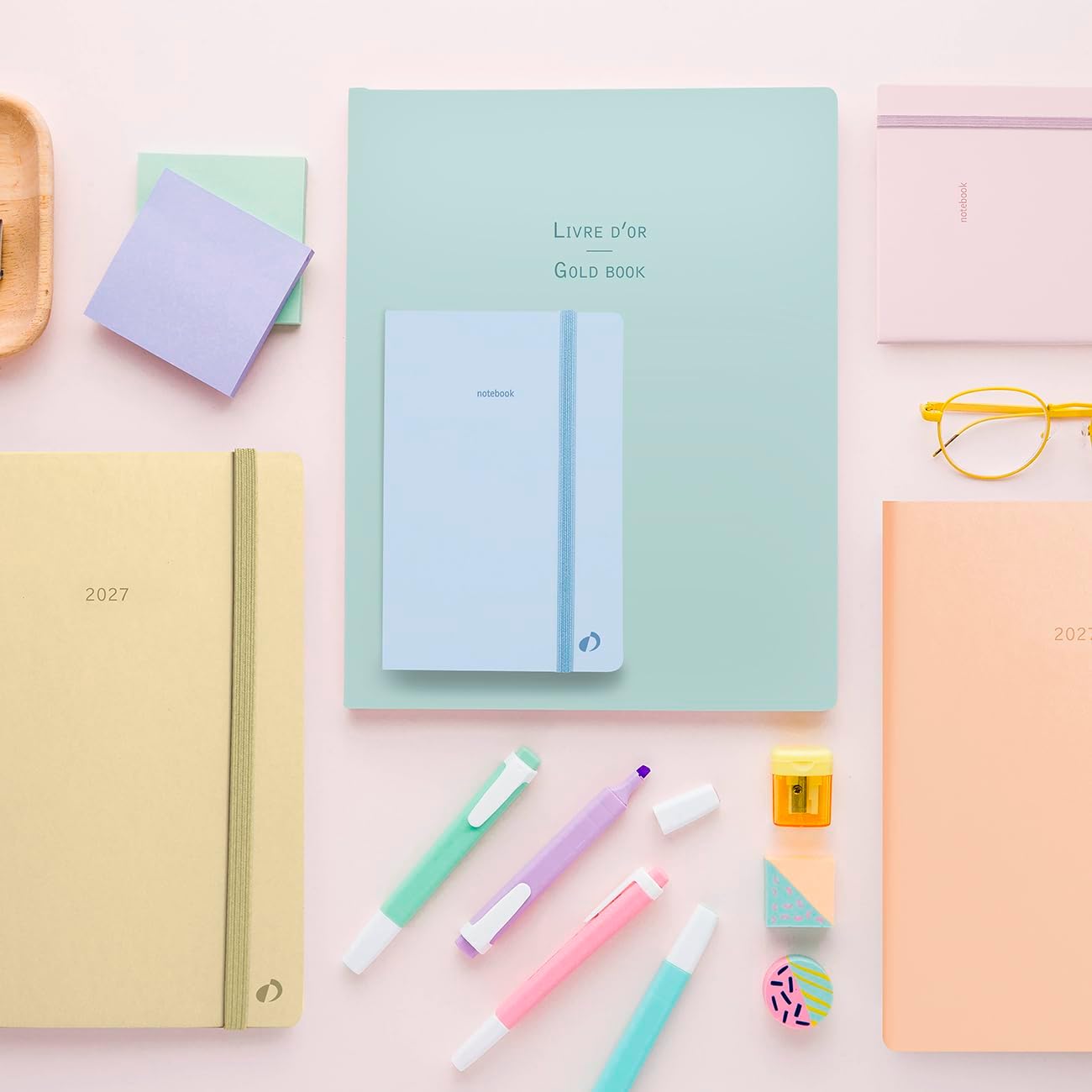 Agenda 2027 QUO VADIS Daily 21 Color - 13 x 21 cm - 1 jour par page - Orientation horizontale - Pastel pêche - 3371010544134