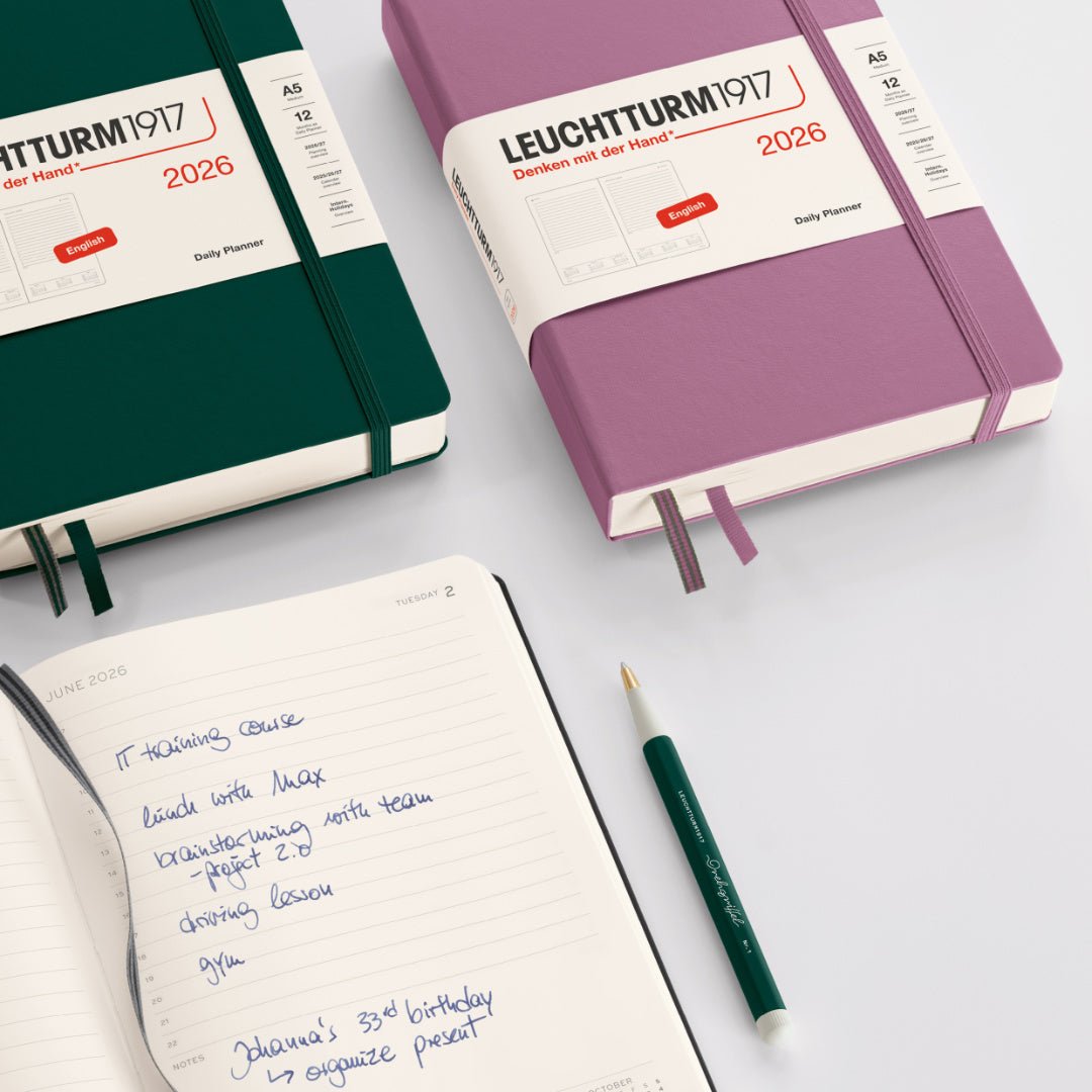 Agenda Journalier 2026 LEUCHTTURM1917, Anglais - A5 - Hardcover - Ink - 4004117666704