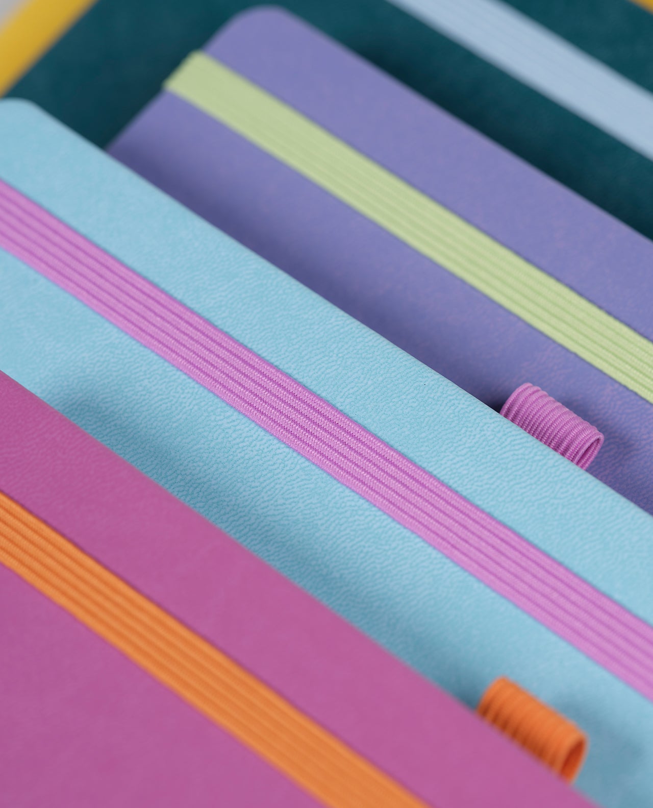 Carnet CASTELLI MILANO Kaleido - 19 x 25 cm - Hardcover - Ligné - Acquamarine - 8056149953877