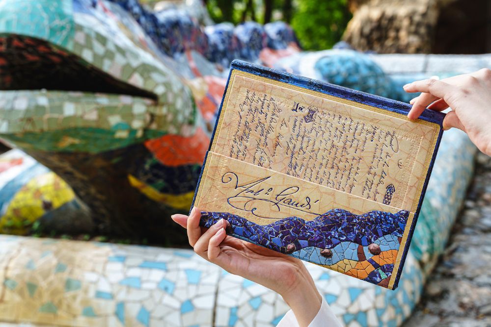 Carnet PAPERBLANKS Gaudi, Le Manuscrit de Reus - Midi Rigide 144p - Ligné - Illustré - 9781439797808