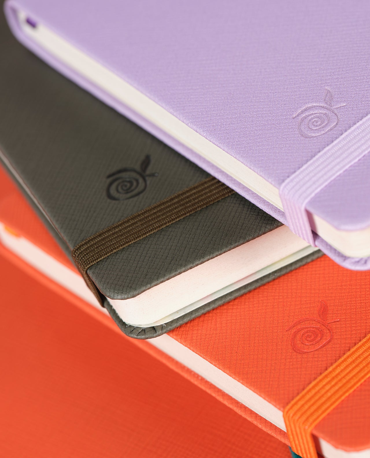 Carnet CASTELLI MILANO Appeel Classic - 19 x 25 cm - Hardcover - Ligné - Coal