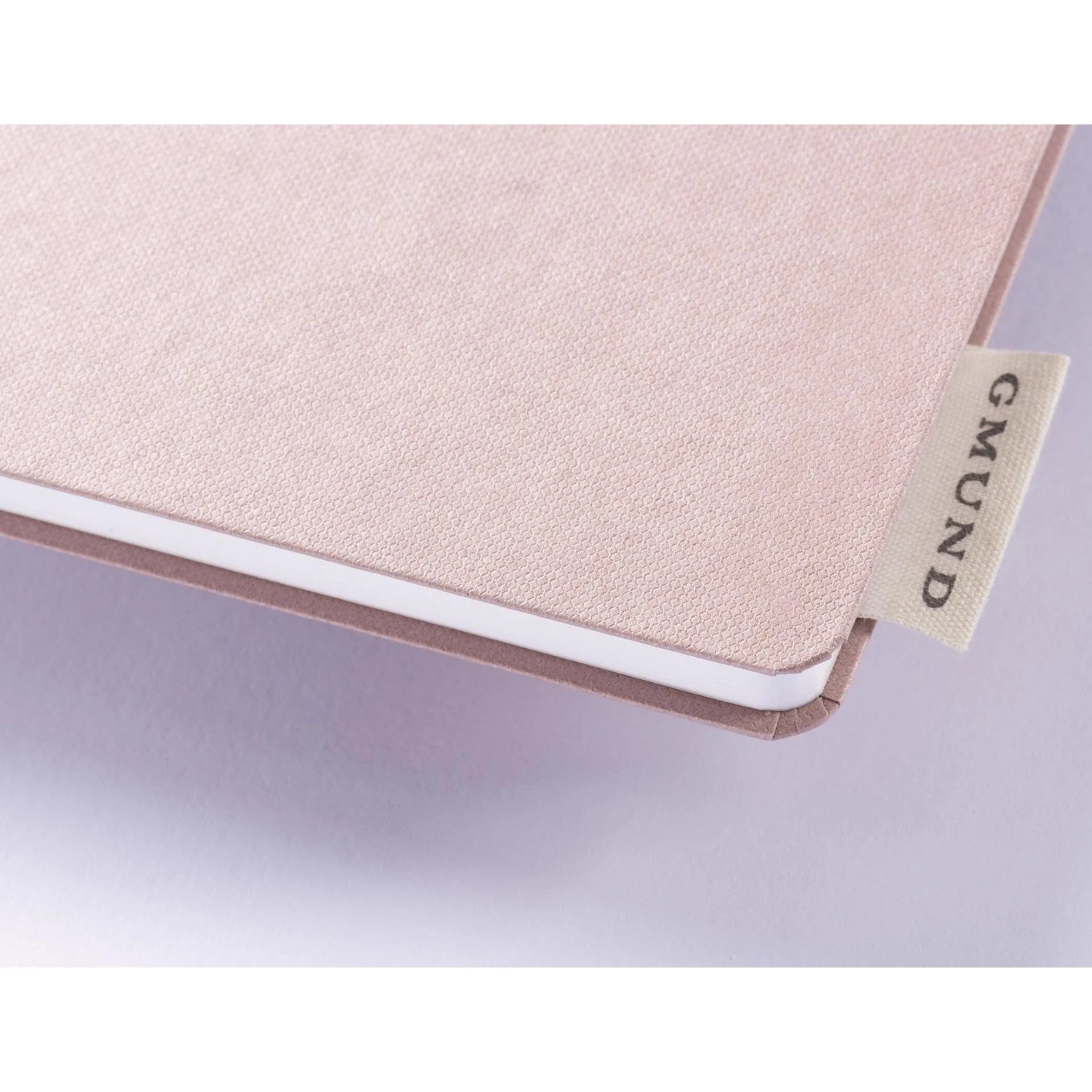 Carnet GMUND Notebook Mono - Softcover - A5 - Pointillé - Rouge