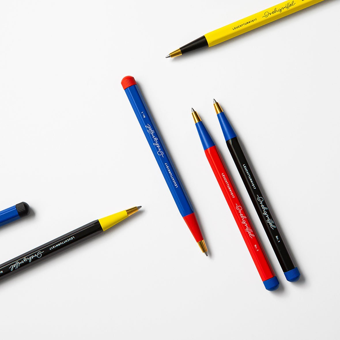 Stylo bille LEUCHTTURM1917 Drehgriffel Nr. 1 Bauhaus Edition - Royal Blue/Black - 4004117619571