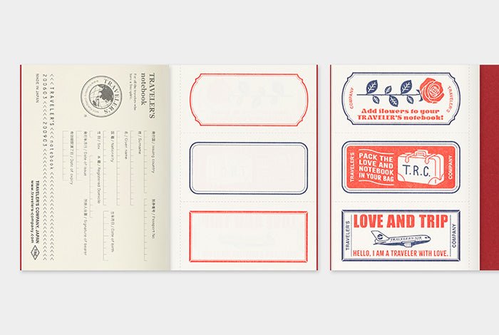 TRAVELER'S notebook LOVE AND TRIP Red - carnet papier crème (passport size) -