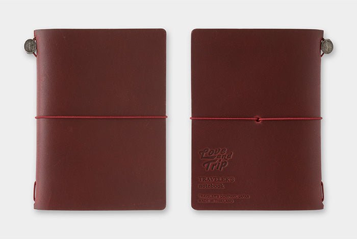 TRAVELER'S notebook LOVE AND TRIP Red - passport size - rouge -