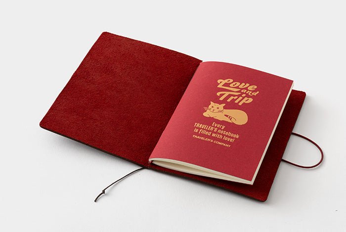 TRAVELER'S notebook LOVE AND TRIP Red - passport size - rouge -