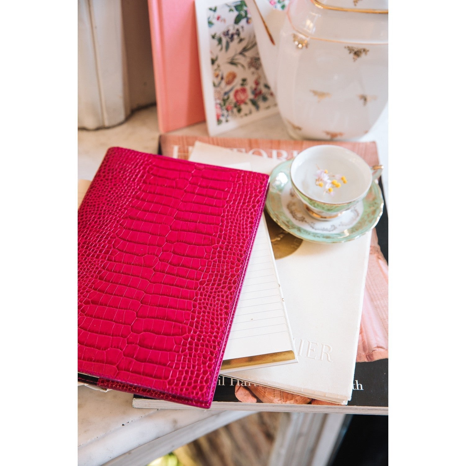 Agenda MIGNON A22 Croco Savannah - 23.2 x 16 cm - 1 semaine sur 2 pages - Framboise royale - 3489392234588