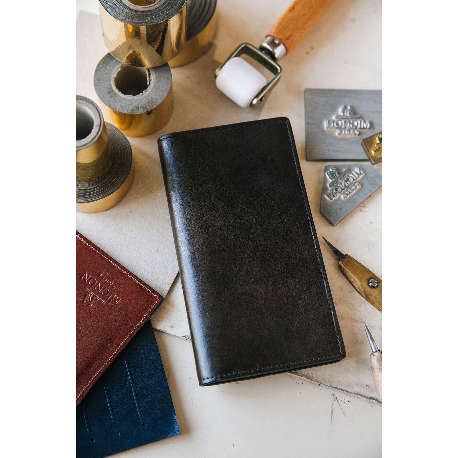 Agenda MIGNON AS16 - 8,8 x 16,5 cm - 1 semaine sur 2 pages - Orientation horizontale - Veau Boboli noir