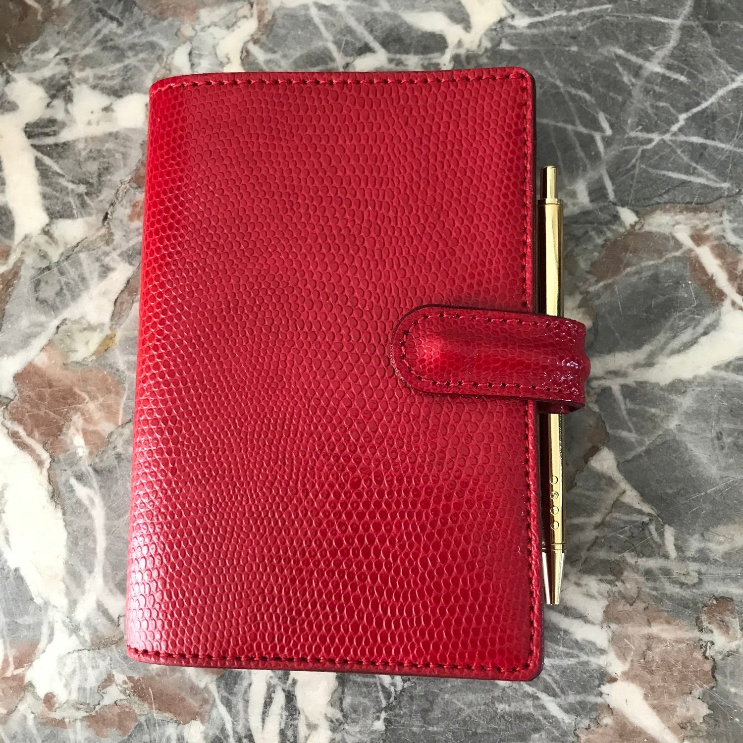 Organiseur MIGNON SK12 - 9 x 13 cm - 1 semaine sur 2 pages - Orientation horizontale - Bornéo rouge garance