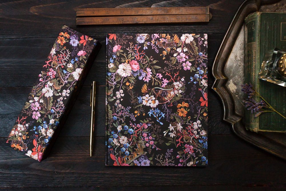 Floralia - Mini Souple 208p - Ligné - Illustré - 9781439772850