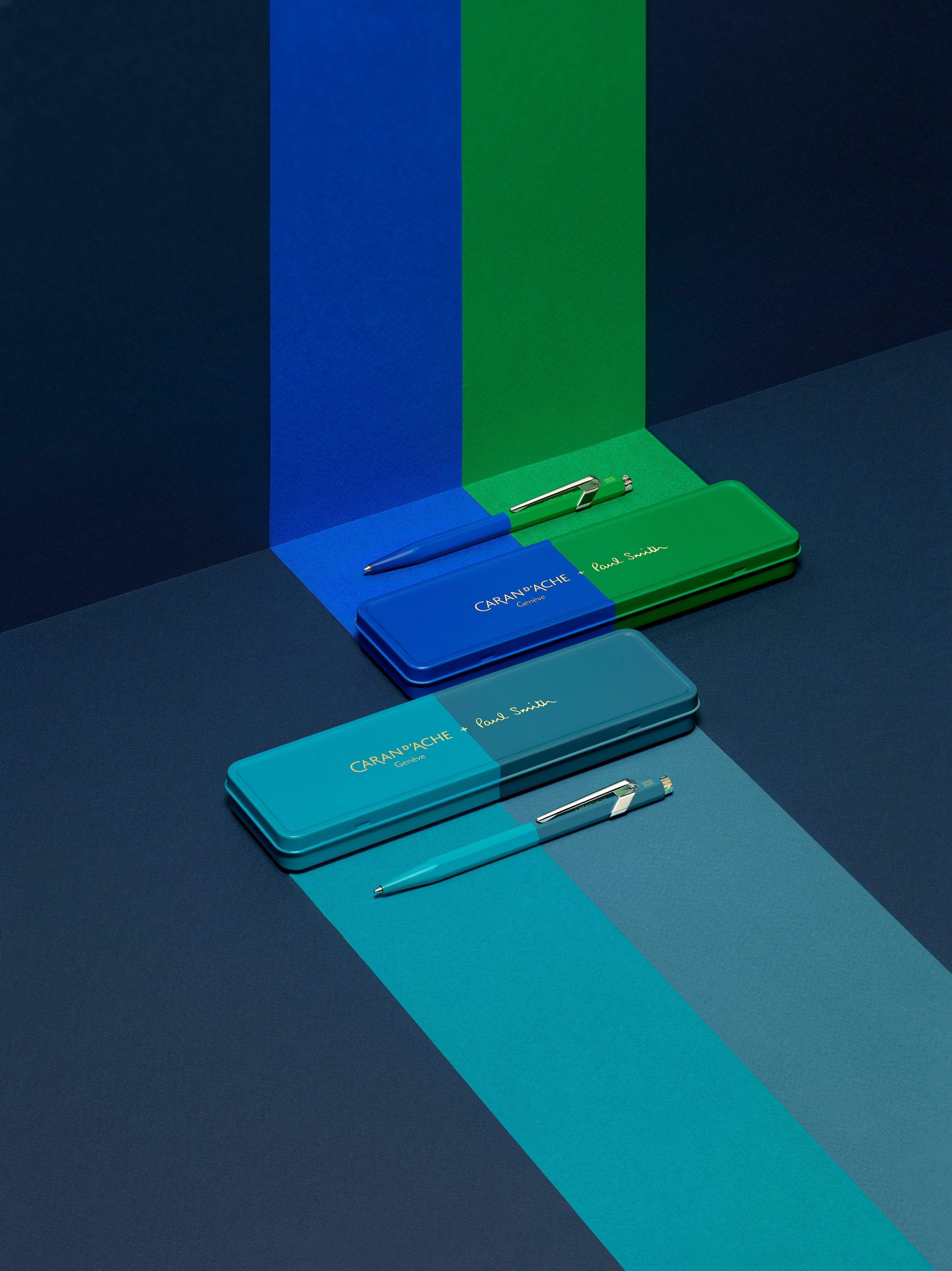 Stylo bille CARAN D'ACHE 849 Paul Smith Édition Spéciale 4 - Medium (M) - Cobalt Blue & Emerald Green - 7630002353168