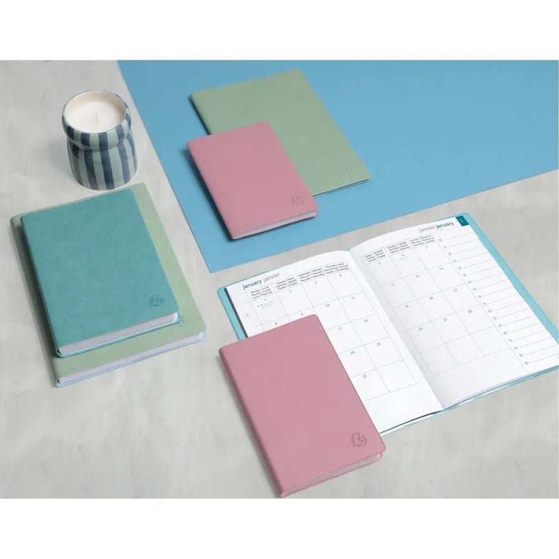 Agenda 2027 EXACOMPTA EasySlim 21 - 15 x 21 cm - Mensuel - Orientation horizontale - Ondine vert sauge - 3660942091374