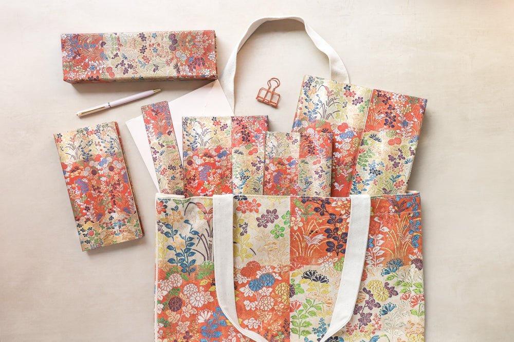 Agenda PAPERBLANKS 2025 Kara-ori - 12 mois - 1 semaine sur 2 pages - Slim Rigide Horizontal 160p - 9781408758861
