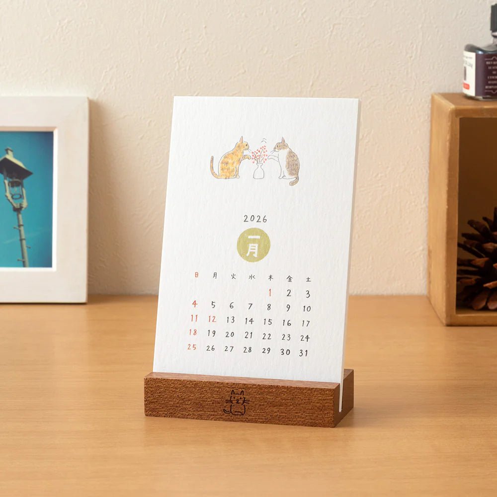 Calendrier sur pied 2026 MIDORI Stand Calendar - Chat - 4902805313674