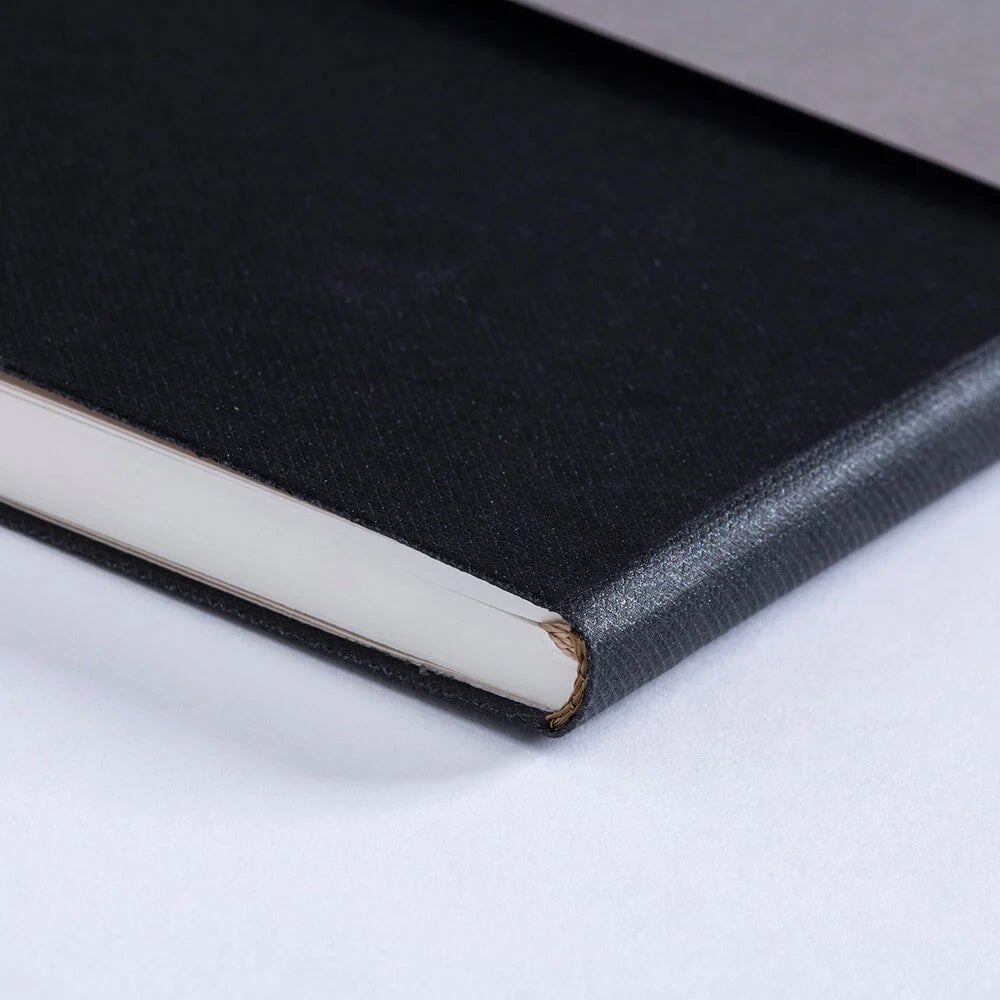 Carnet GMUND Notebook Mono - Softcover - A5 - Pointillé - Ink - 4049574039500