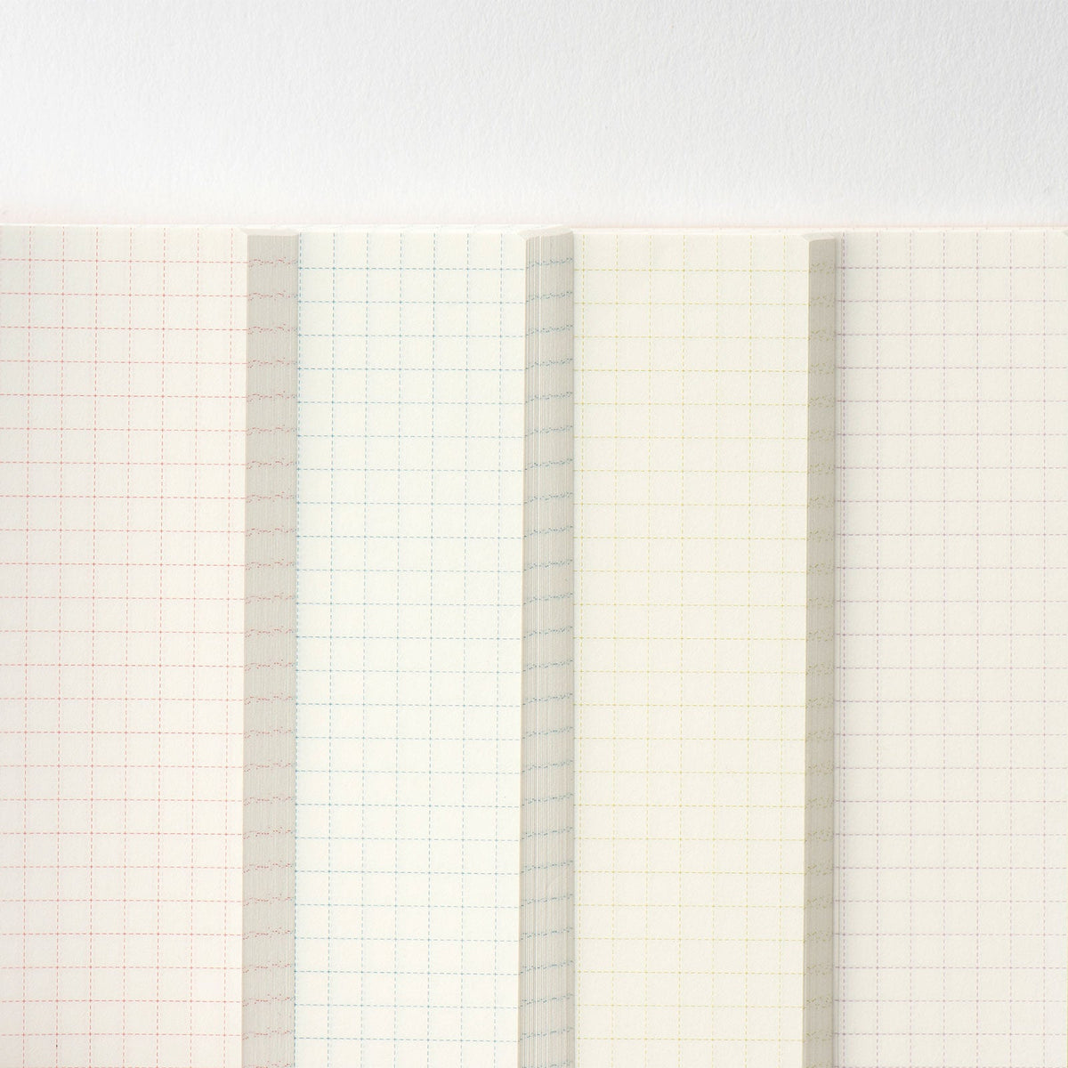 Carnet HOBONICHI Notebook - A6 - Quadrillé - 4580541437917