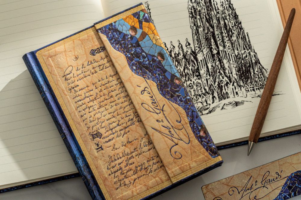 Carnet PAPERBLANKS Gaudi, Le Manuscrit de Reus - Midi Rigide 144p - Ligné - Illustré - 9781439797808