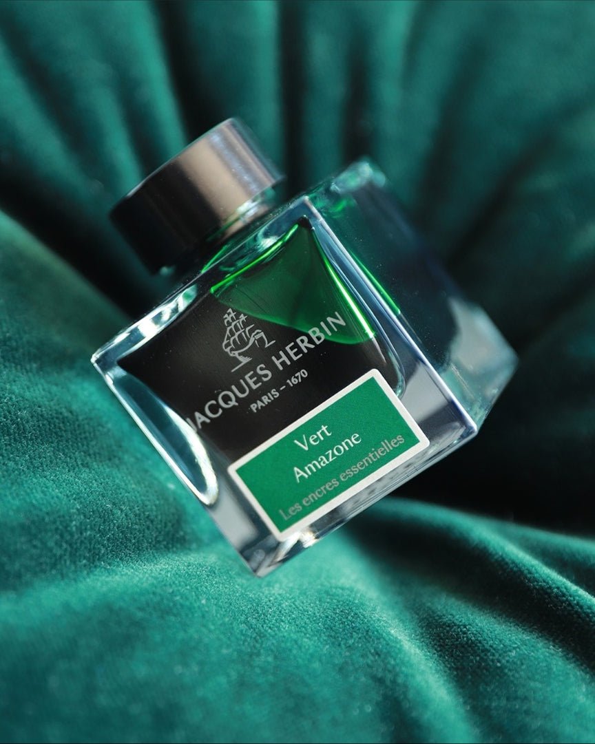 Flacon d'encre JACQUES HERBIN - Les Encres Essentielles - Vert Amazone - 50 ml - 3188555131374