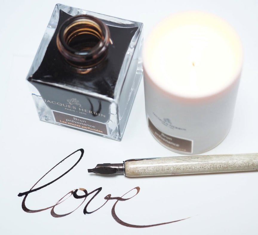 Flacon d'encre JACQUES HERBIN - Les Encres Parfumées - Brun Prévenance - 50 ml - 3188556147473