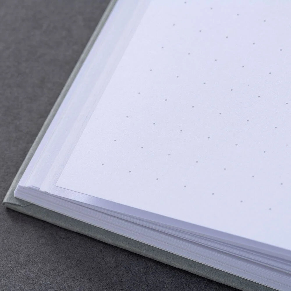 Carnet GMUND Paper Book - Hardcover - B5 - Pointillé - Grey
