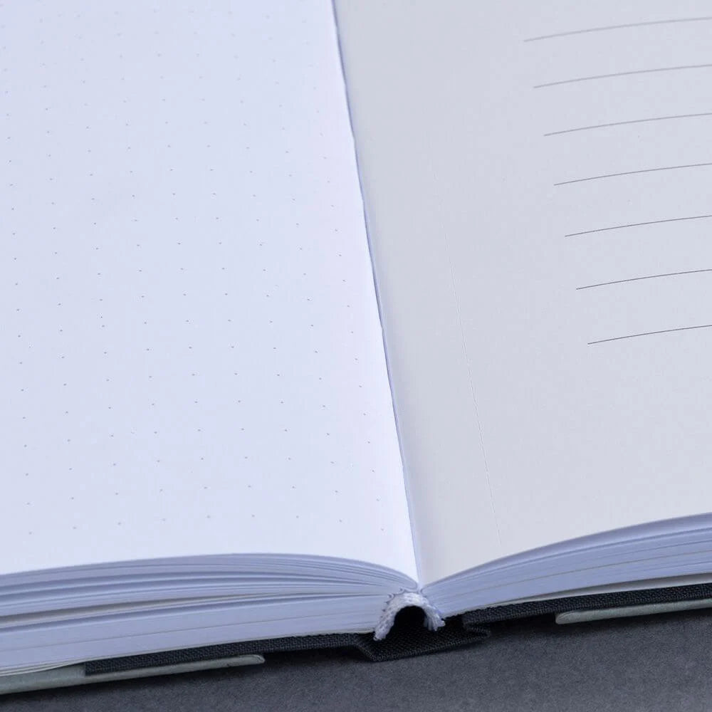 Carnet GMUND Paper Book - Hardcover - B5 - Pointillé - Grey