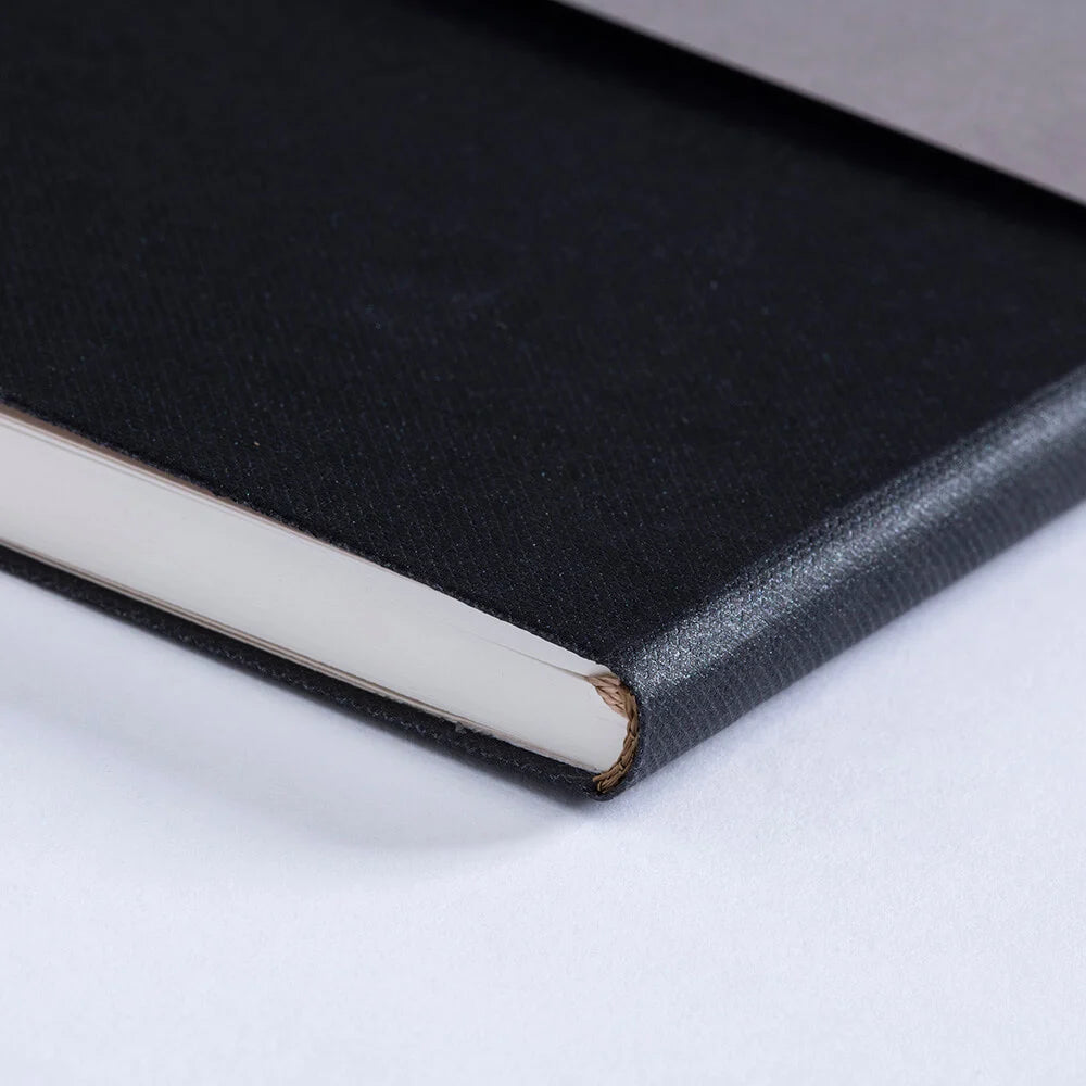 Carnet GMUND Notebook Mono - Softcover - A5 - Pointillé - Ink
