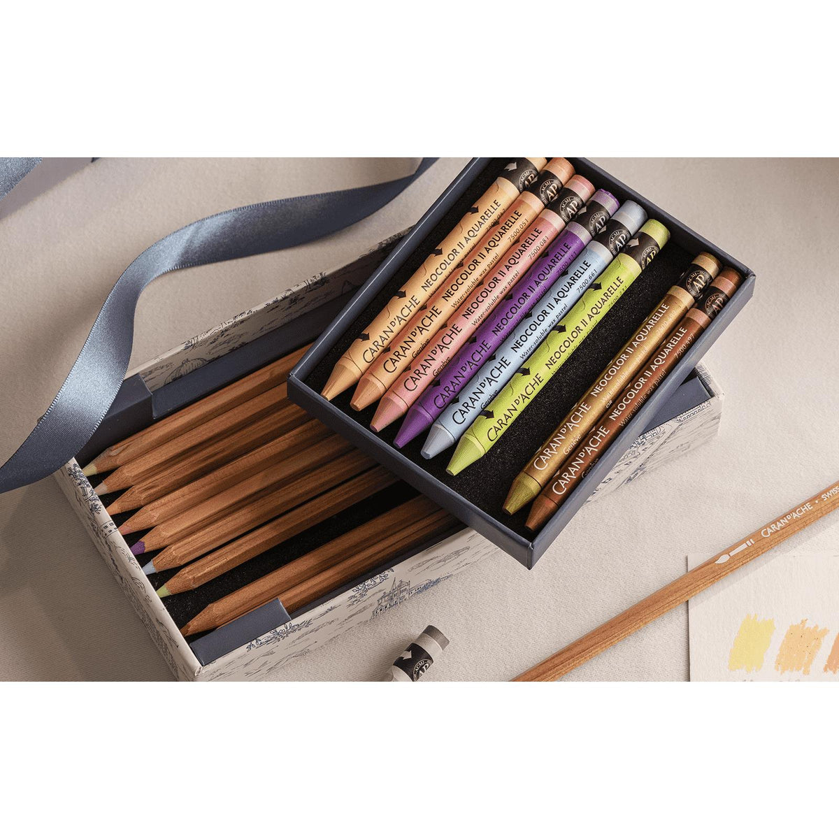 Set multiproduits Toile de Jouy Geneva Edition - CARAN D'ACHE - 7630002365666