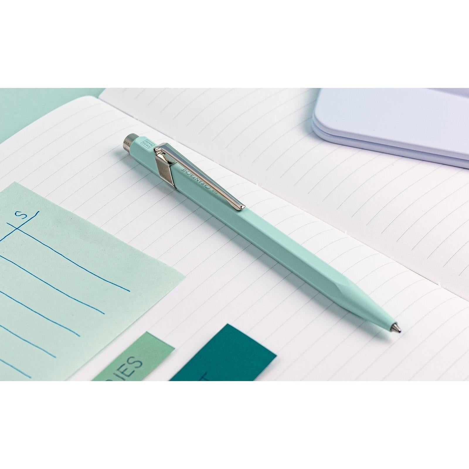 Stylo bille CARAN D'ACHE 849 Pastel - Vert Pastel - 