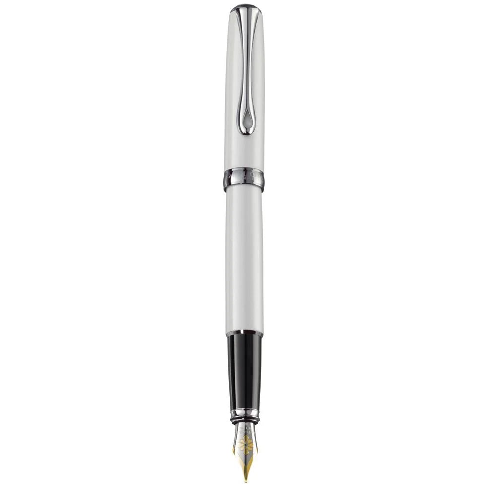 Stylo plume DIPLOMAT Excellence A2 - Pearl White Chrome (plume acier) - Extra - fine (EF) - 4009746010621