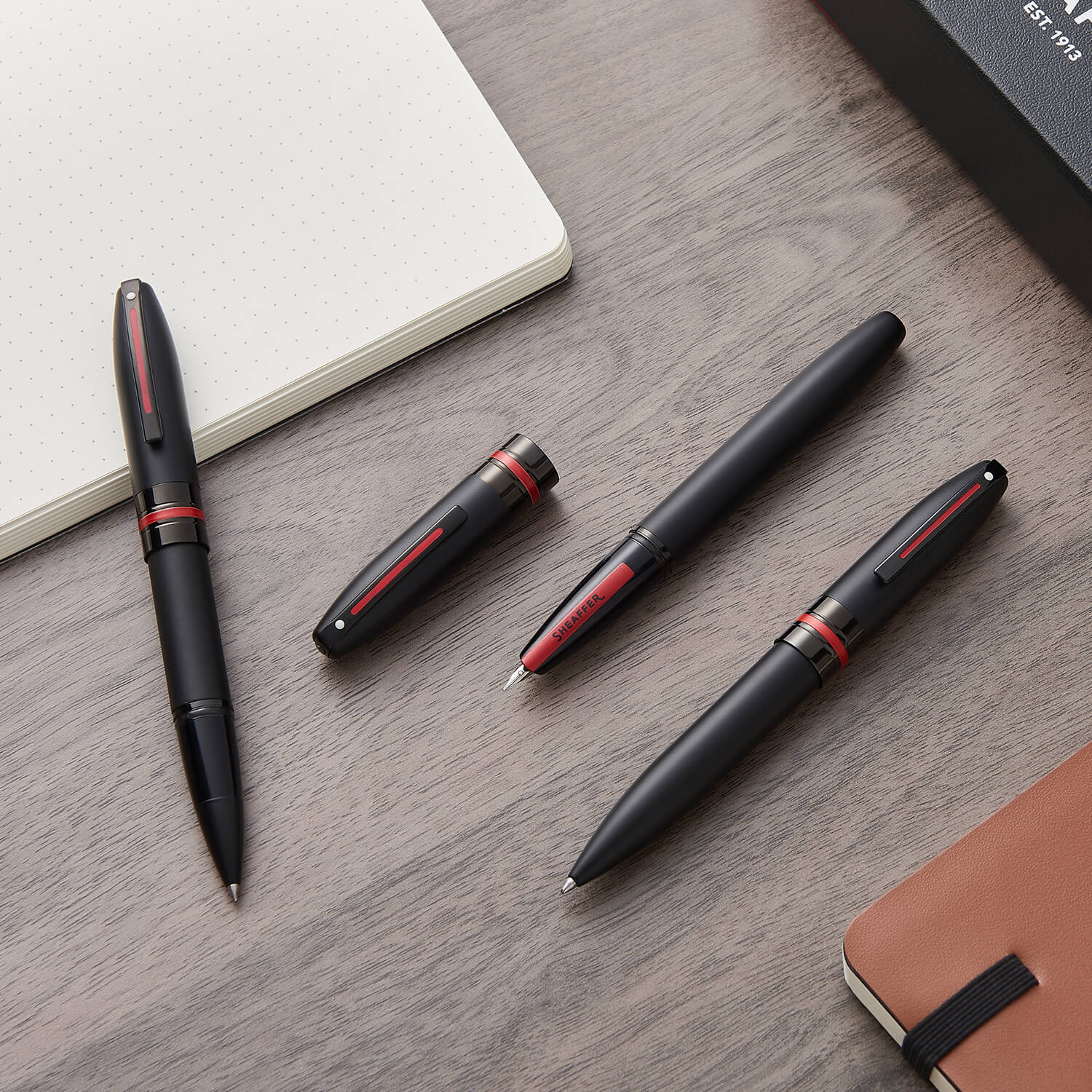 Stylo plume SHEAFFER Icon - Gloss Matte Black BT - Fine (F) - 0074040236514