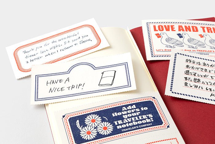 TRAVELER'S notebook LOVE AND TRIP Red - regular size - rouge - 